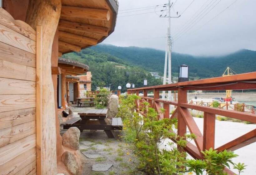 Yeosu Sky Sea House Pension