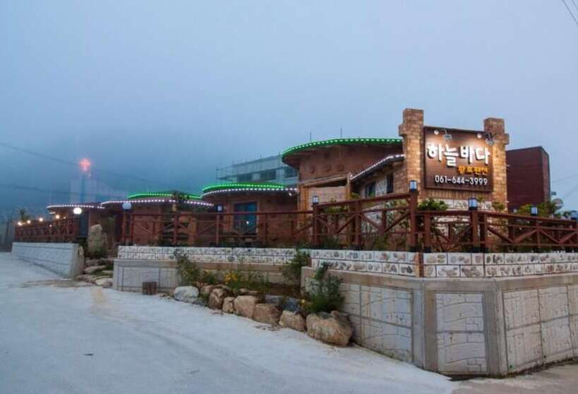 Yeosu Sky Sea House Pension