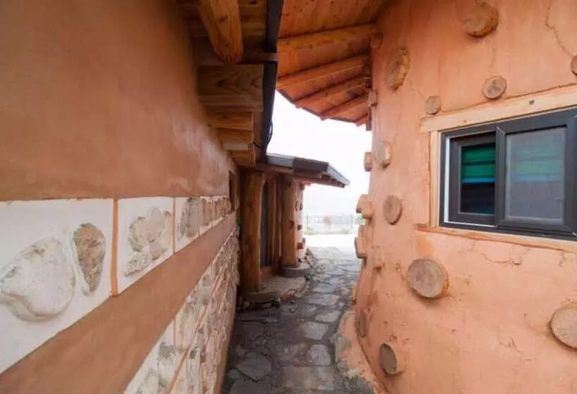 Yeosu Sky Sea House Pension