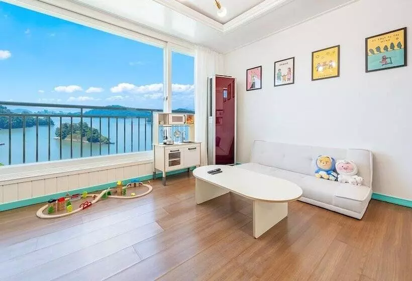 Yeosu Sosohan Happy Kids Family Pension