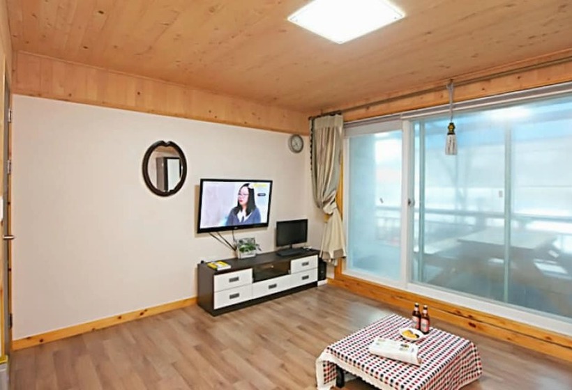 Hwacheon Doranga Pension