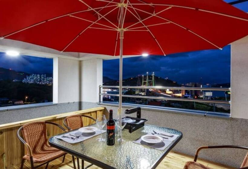 Yeosu Etoile Pension