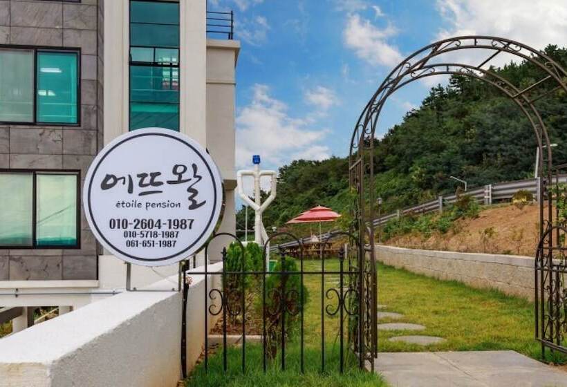 Yeosu Etoile Pension