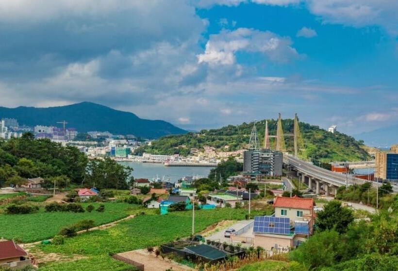 Yeosu Etoile Pension