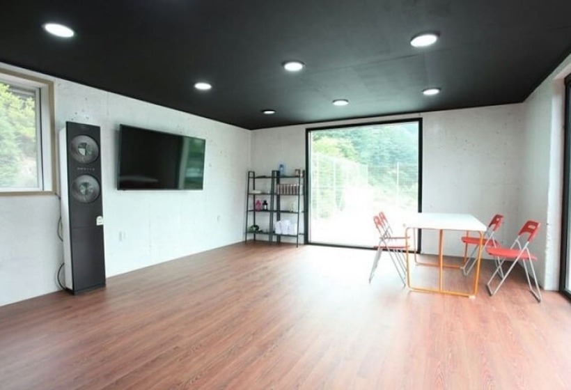 Gapyeong Gangsibong Mirinae Pension