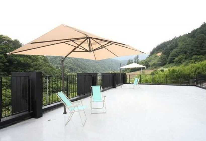 Gapyeong Gangsibong Mirinae Pension