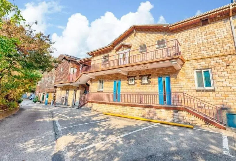 Gapyeong Rainbow Pension