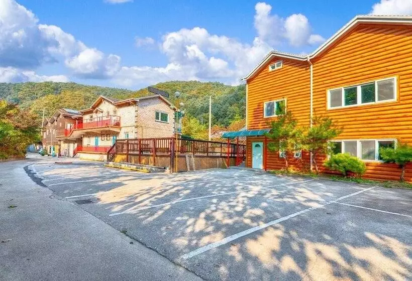 Gapyeong Rainbow Pension