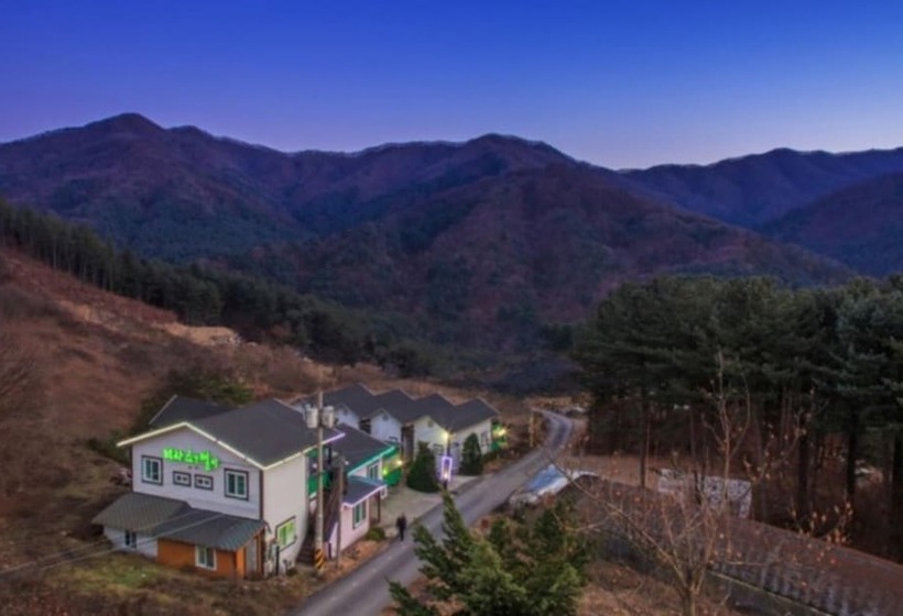Gapyeong Terrace And Star Pension