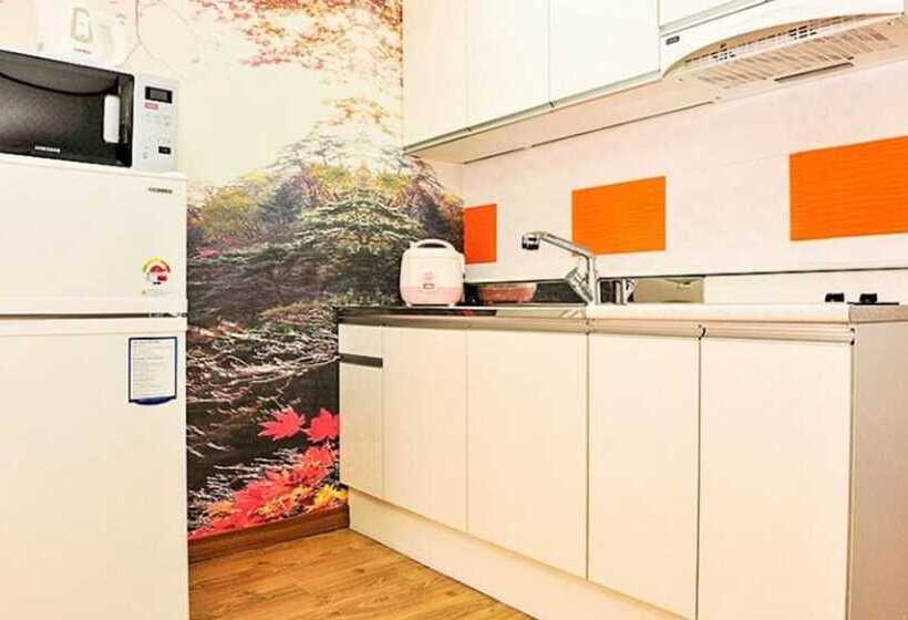 Gapyeong Woonak Four Seasons Pension