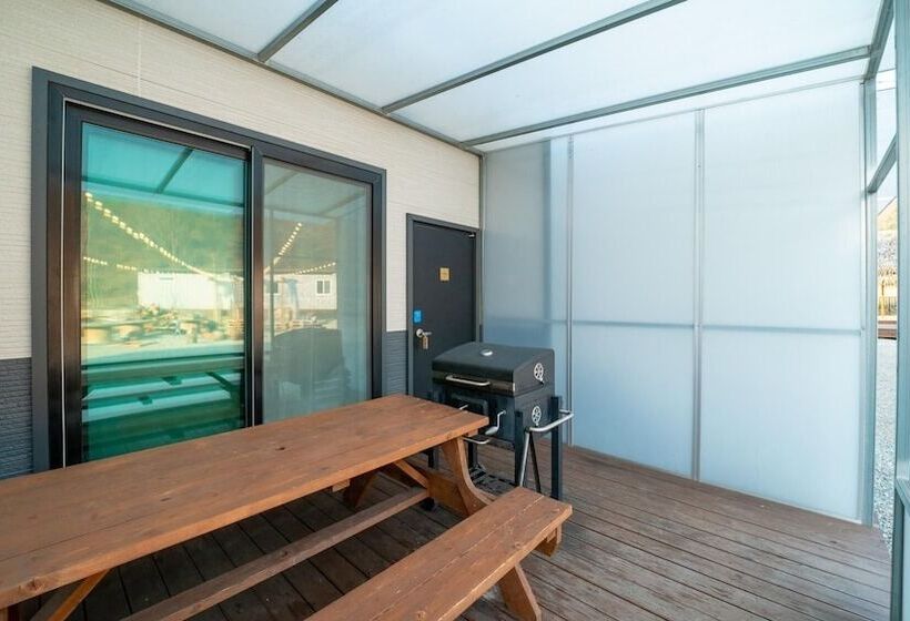 Gapyeong Yeoldudal Spapension&camping