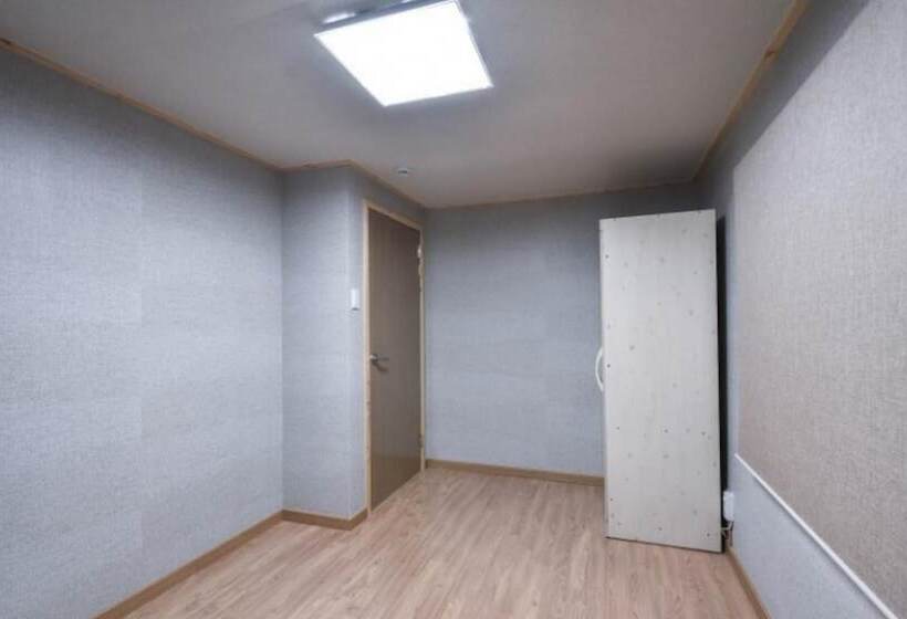 Gapyeong Yumyeong Mountain Pension