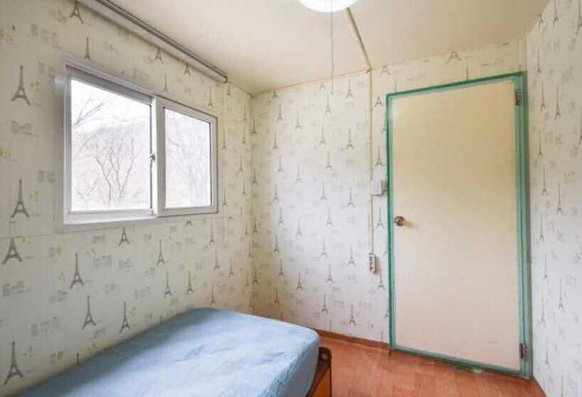 Gapyeong Yumyeong Mountain Pension