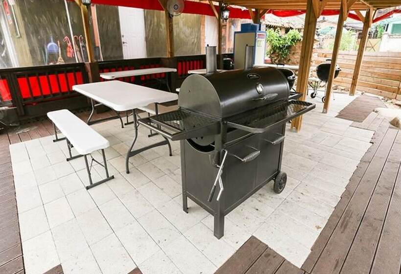 Geochang Siesta Pension