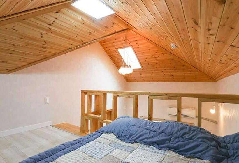 Geochang Siesta Pension