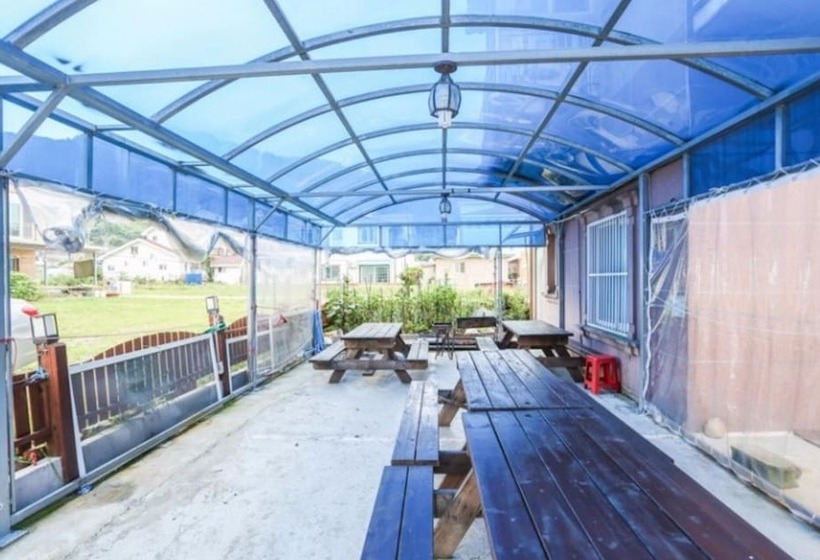 Geojedo Paradise Pension