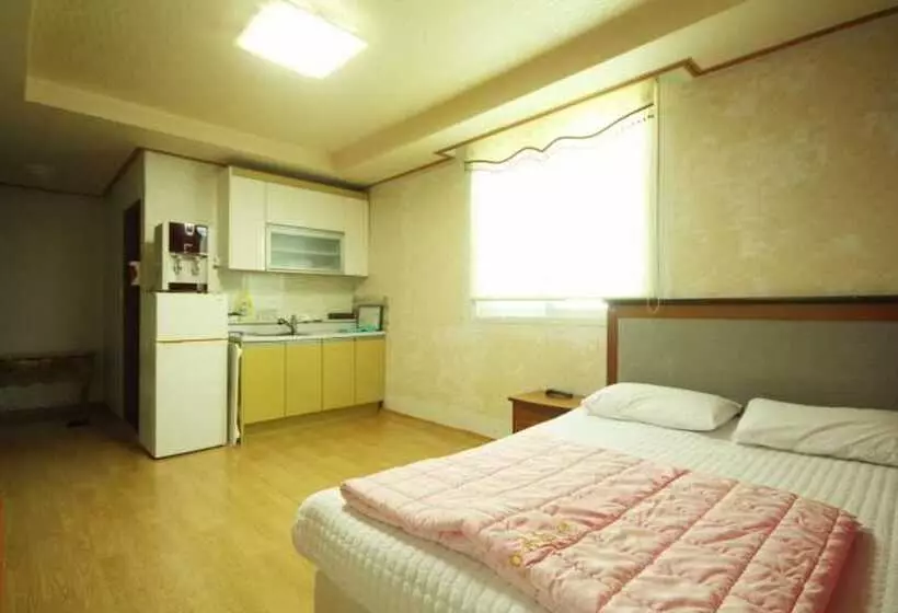 Geojedo Park Munsu Pension
