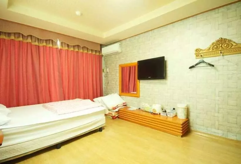 Geojedo Park Munsu Pension