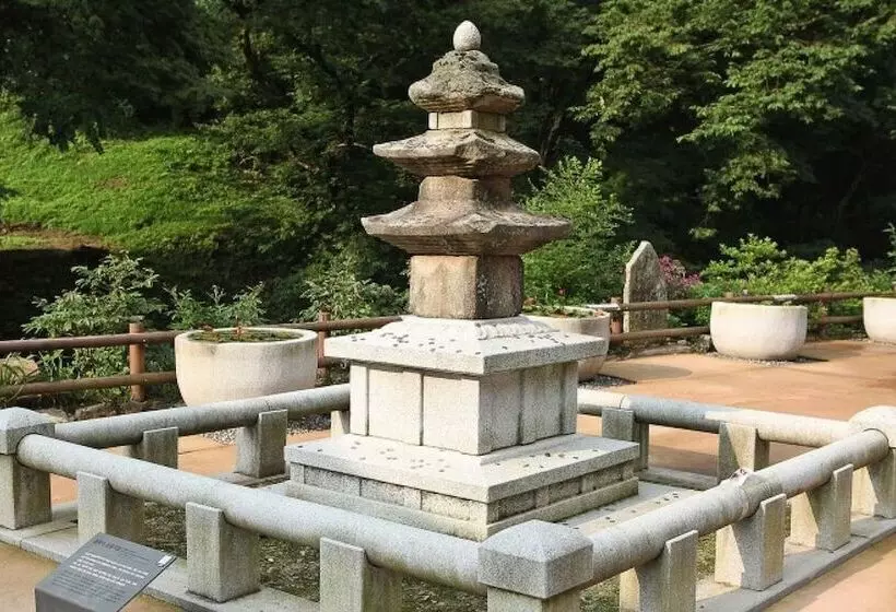Gongju Hue Pension