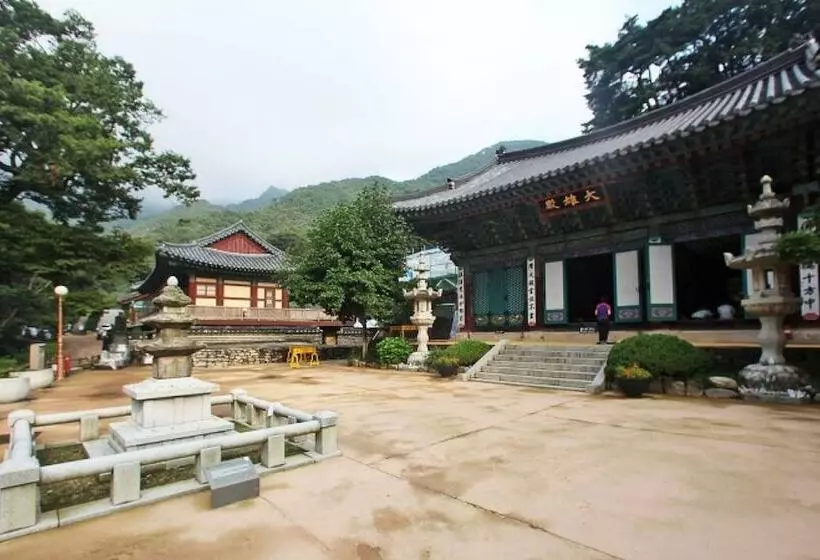 Gongju Hue Pension