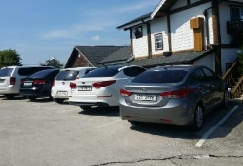 Gyeongju Hillmare Pension