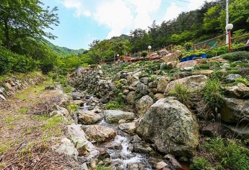 Haenam Duryunsan Tourist Pension