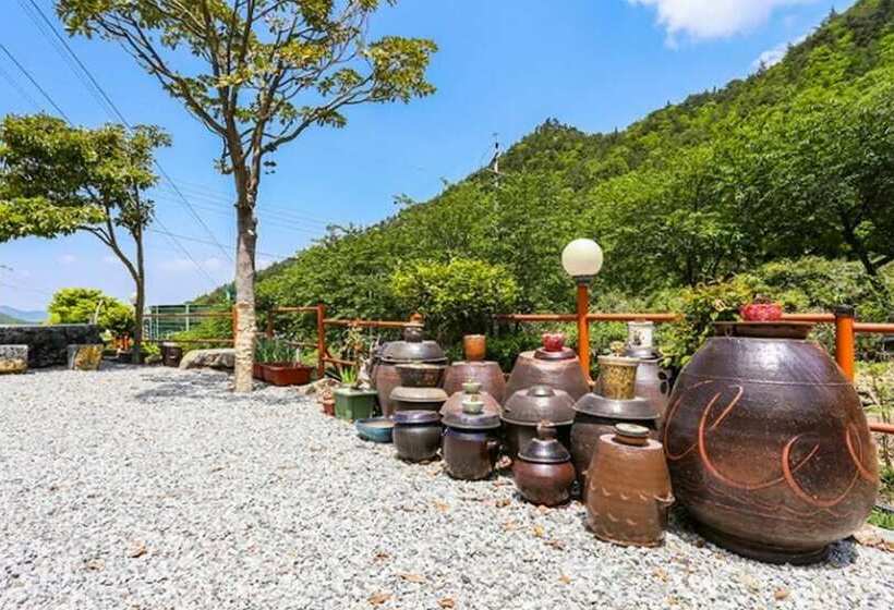 Haenam Duryunsan Tourist Pension