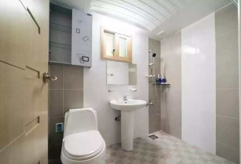 Haenam Duryunsan Tourist Pension