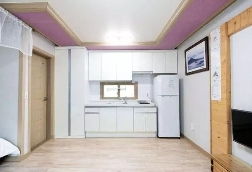 Haenam Duryunsan Tourist Pension