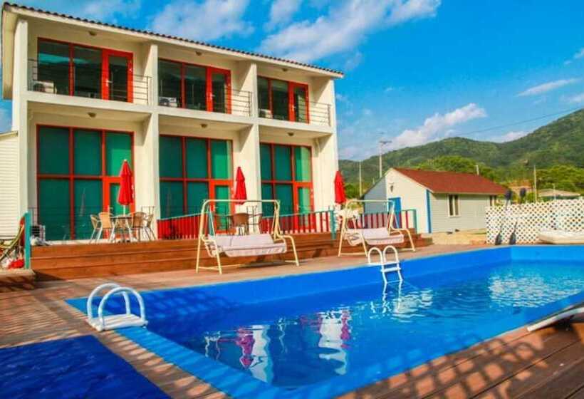 Hongcheon Siesta Sueno Pension