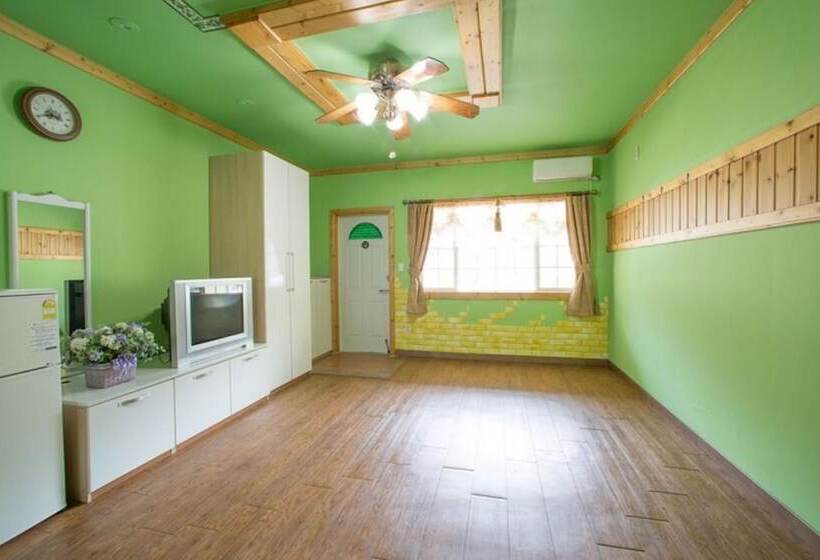 Jeongseon Sansol Pension