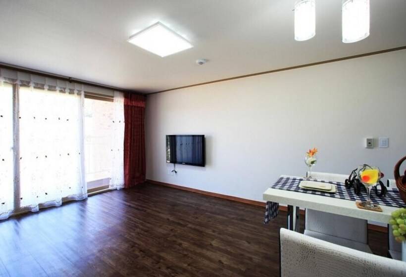 Jeongseon Sansol Pension