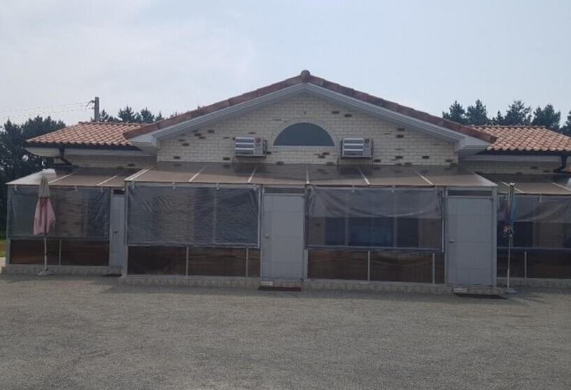 Taean Mongsanpo Solmorae Pension