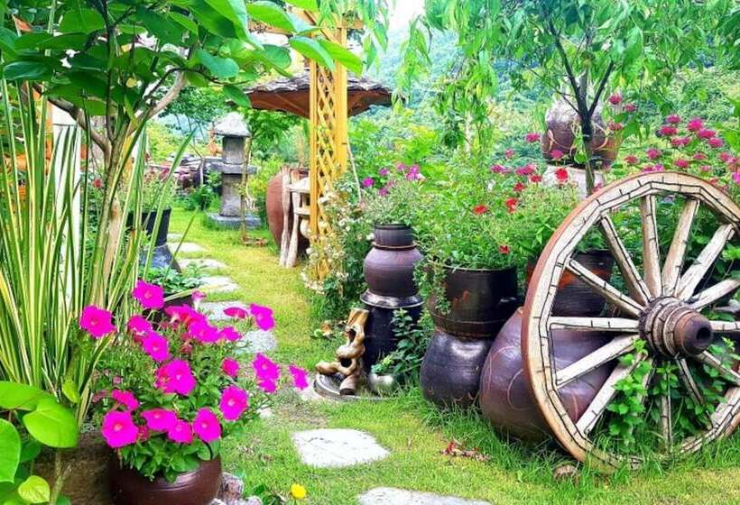 Muju Heukjip Punggyeong Pension