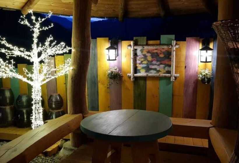Muju Heukjip Punggyeong Pension
