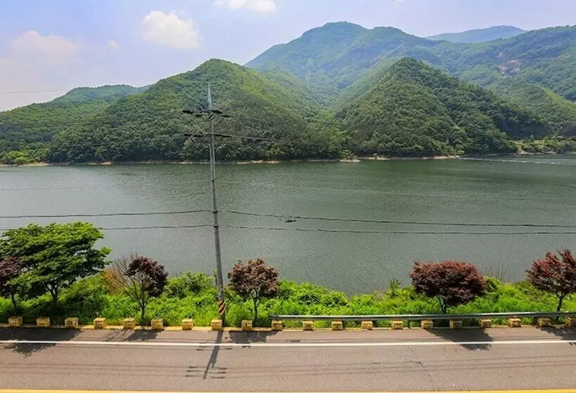 Muju Mulangae Pension