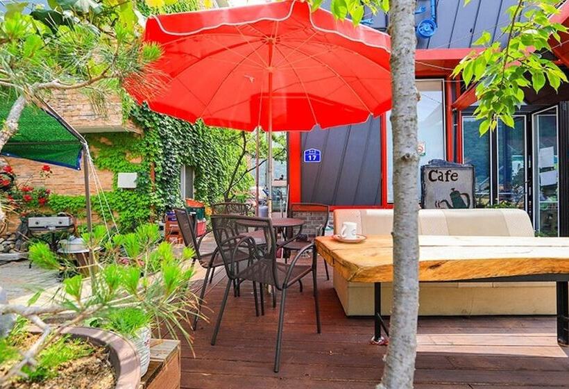 Muju Mulangae Pension