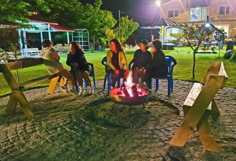 Muju Windmills And Streams Pension