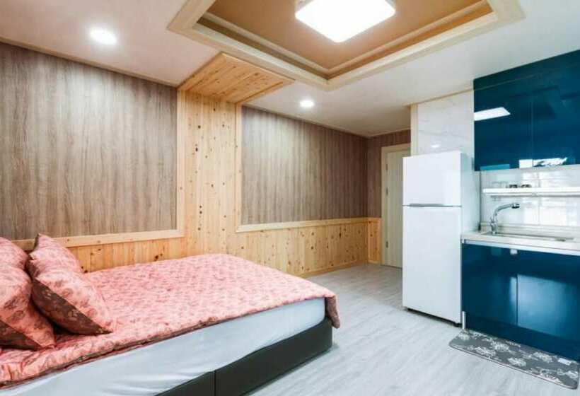 Namhae Badapunggyeong Pension Dosieobu