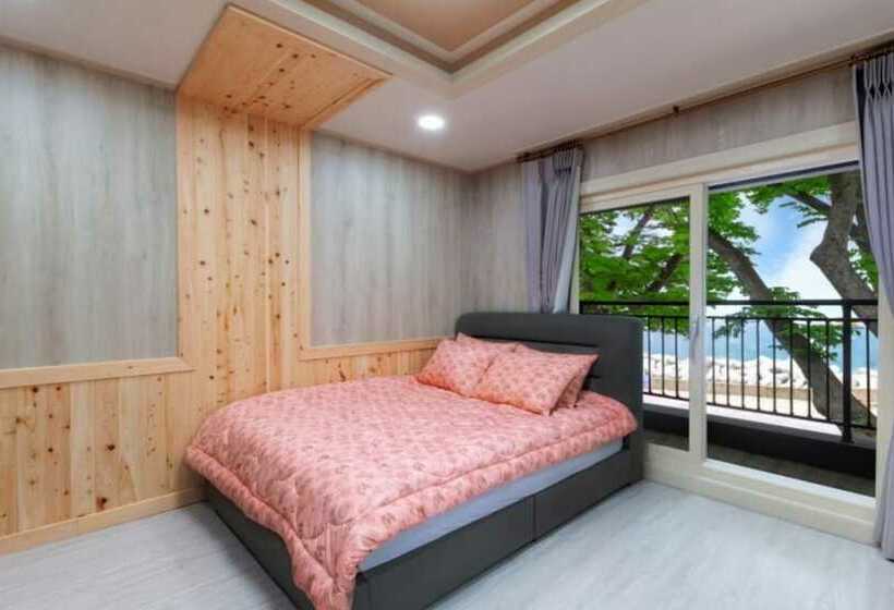 Namhae Badapunggyeong Pension Dosieobu