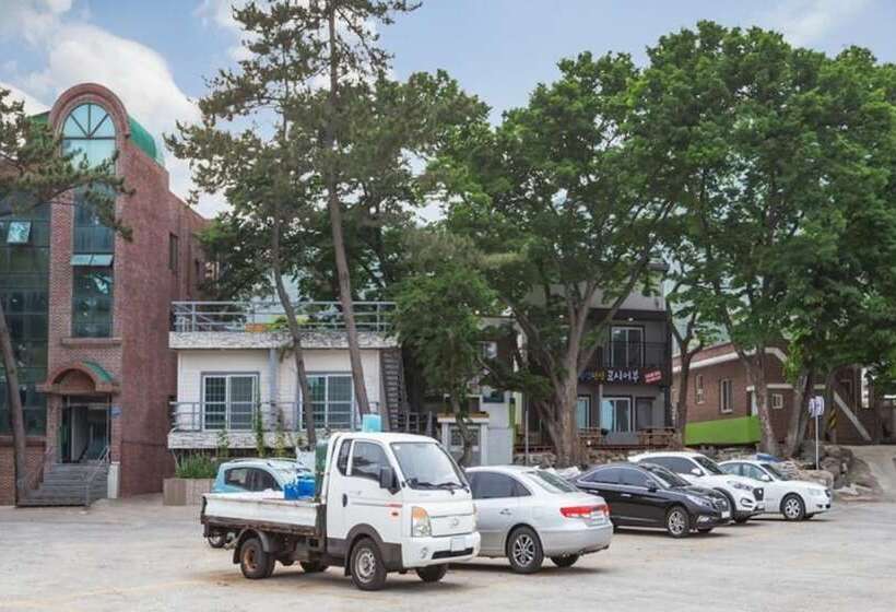 Namhae Badapunggyeong Pension Dosieobu