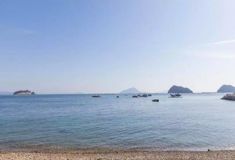Namhae Badapunggyeong Pension Dosieobu