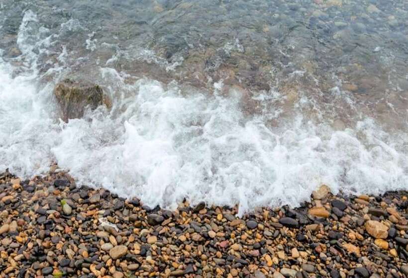 Namhae Badapunggyeong Pension Dosieobu