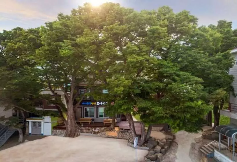 Namhae Badapunggyeong Pension Dosieobu