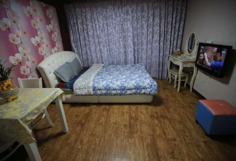 Namhae Enmorae Pension