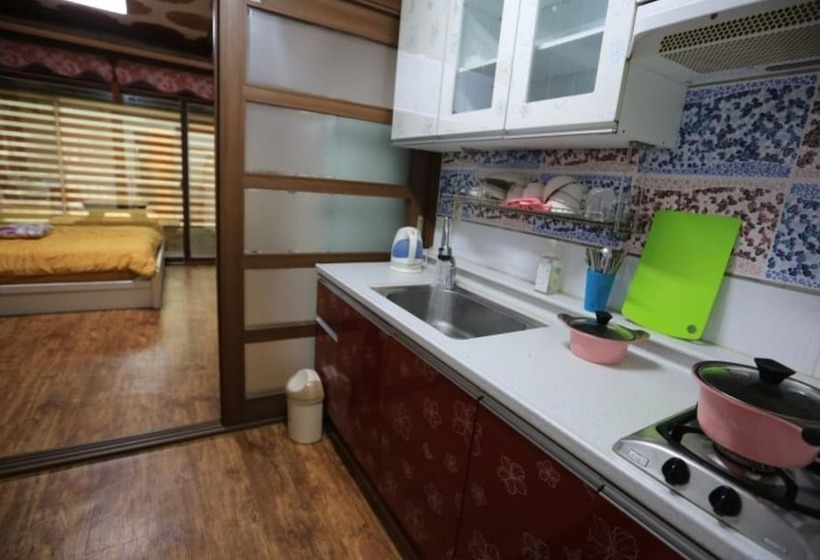 Namhae Enmorae Pension