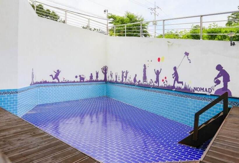 Geojedo Nomad Pension