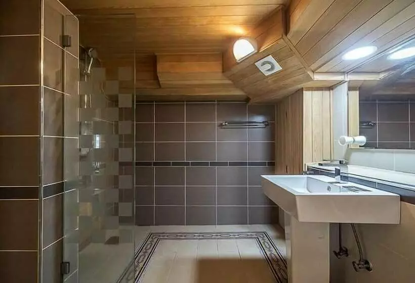 ペンション Geoje Badatga, Aesop Ajeossine Jip
