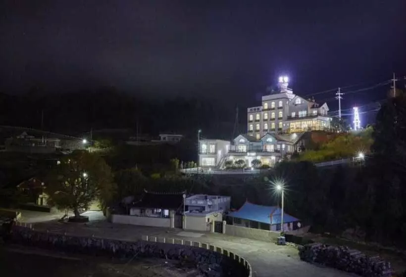 ペンション Goheung Hayan Noeul