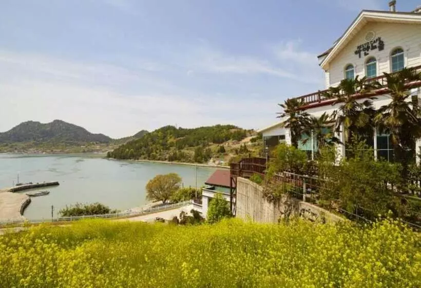 ペンション Goheung Hayan Noeul